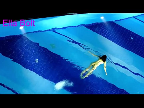❤️ Nuk mund të ndalem së shikuari, bjondja e re u kap duke notuar nudo në pishinën resort ELLA BOLT ️ Video e ndyrë tek ne sq.raceporn.ru